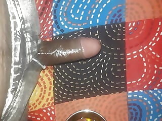 Boy oily maustrabain