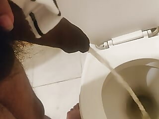 Indian black dick men peeing..