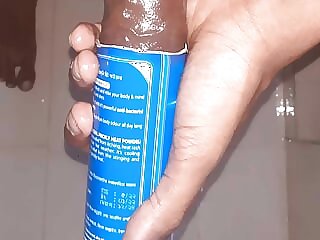 Chunky black bushwa handjob..