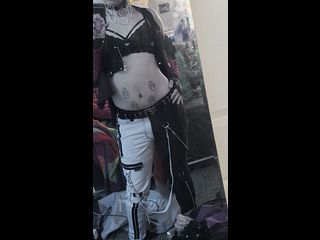Moxxi Mewws se muestra en